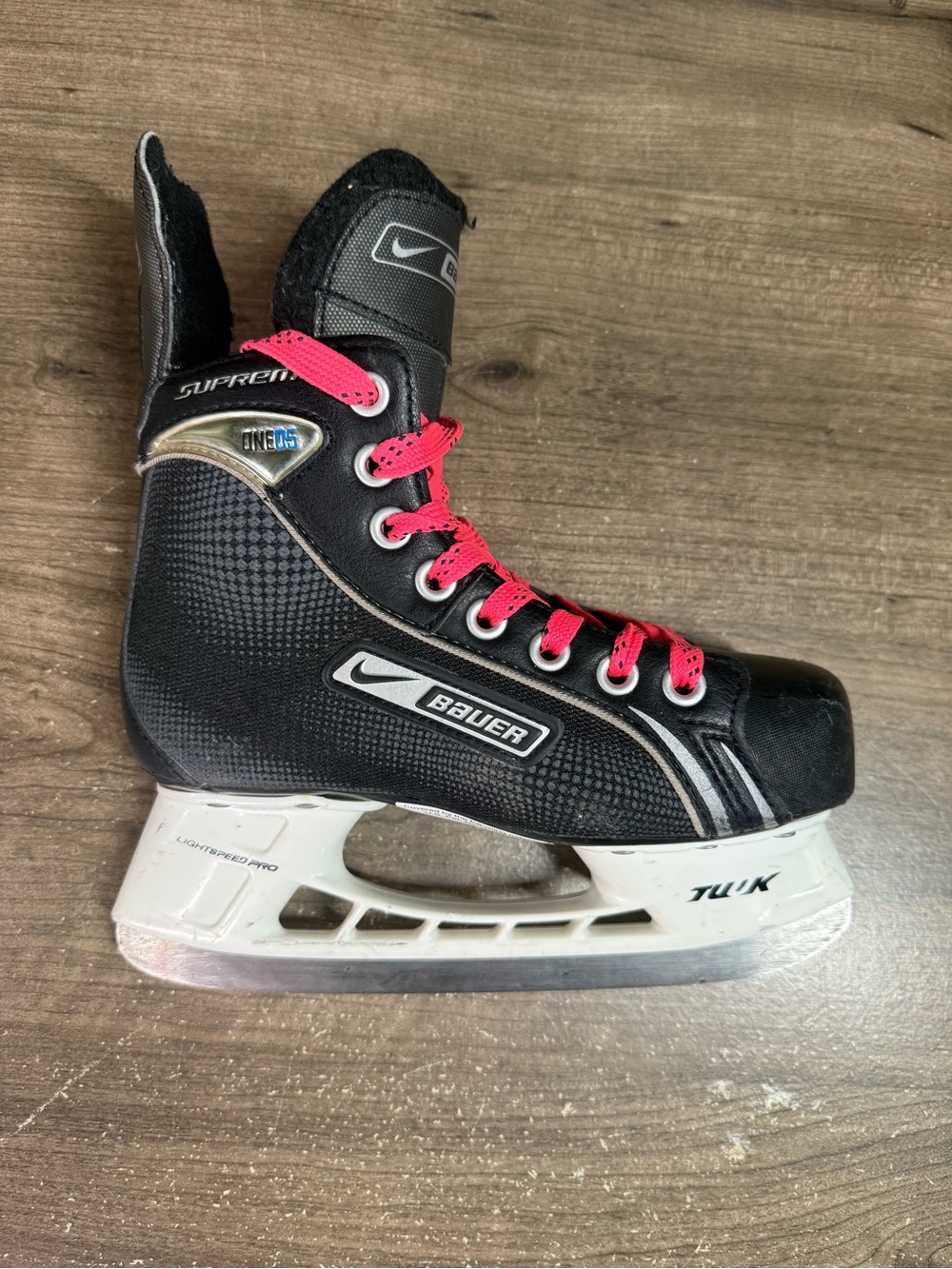 Nike Bauer Supreme ONE55 Ice Hockey Skates Junior Size 2R TUUK Lightspeed Pro